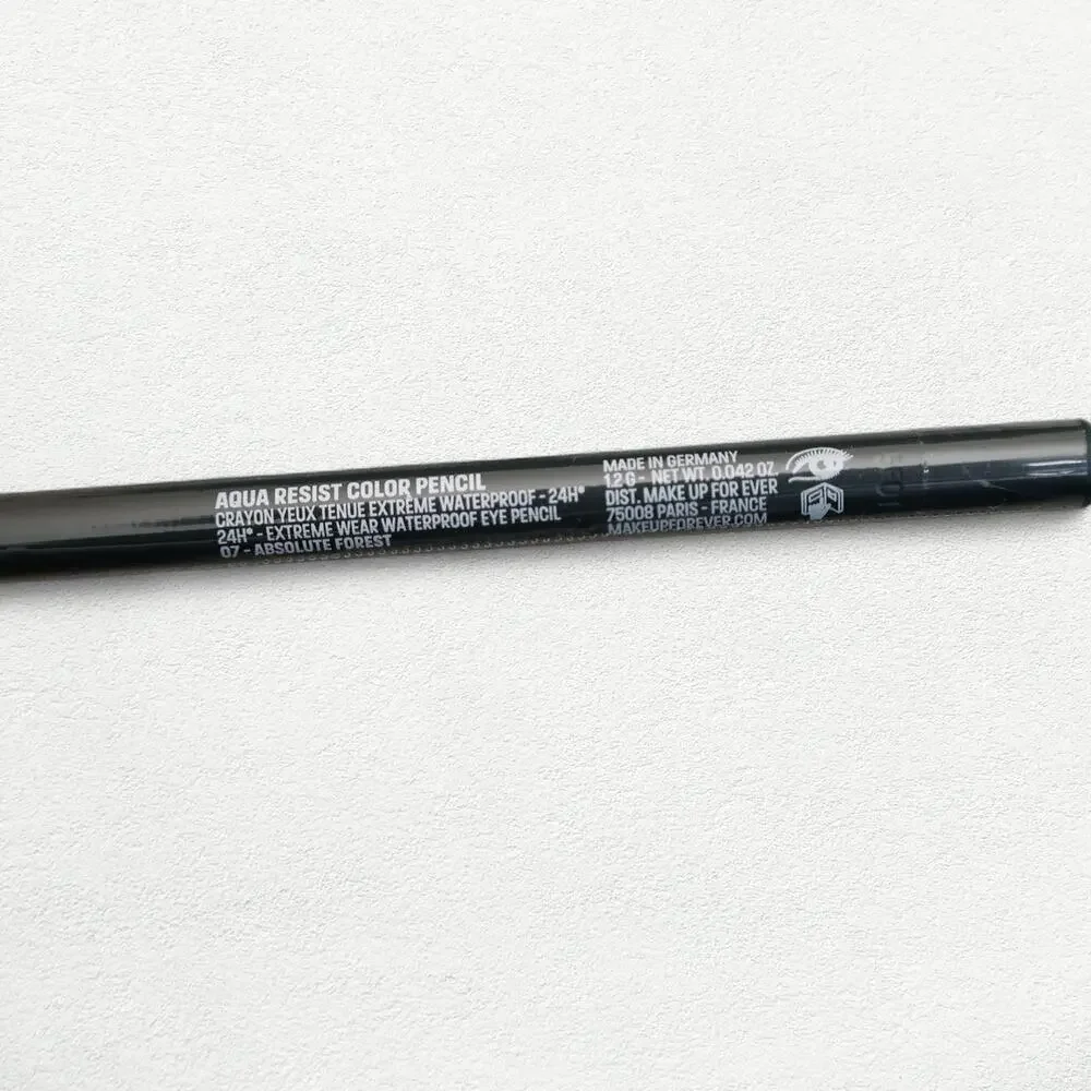 Makeup Forever Aqua Resist Color Eyeliner Pencil in 07 Absolute Forest